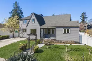 5609 NE 32nd Ave, Portland, OR 97211 - Photo 3