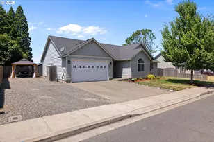 680 Andrian Dr, Molalla, OR 97038 - Photo 3