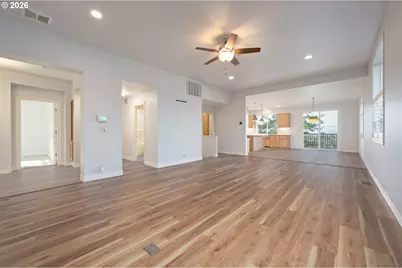 3488 River Heights Dr, Springfield, OR 97477 - Photo 9