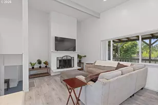 1021 NE 195th Ave, Portland, OR 97230 - Photo 5