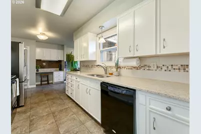 711 SE 101st Ave, Vancouver, WA 98664 - Photo 15