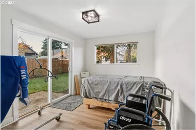 2115 E 27th St, Vancouver, WA 98660 - Photo 15