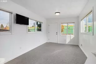 2115 E 27th St, Vancouver, WA 98660 - Photo 31