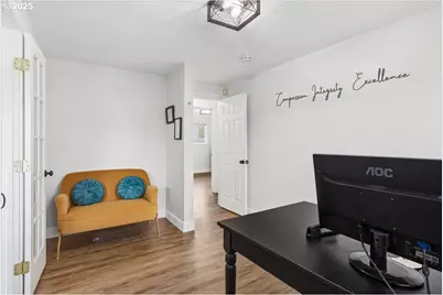 2115 E 27th St, Vancouver, WA 98660 - Photo 11