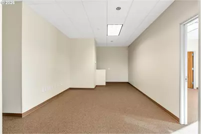 3463 NE John Olsen Ave, Hillsboro, OR 97124 - Photo 17