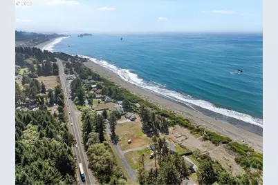 14339 Highway 101, Brookings, OR 97415 - Photo 35