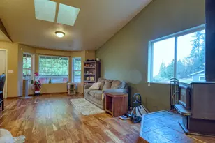 29502 Old Rainier Rd, Rainier, OR 97048 - Photo 7