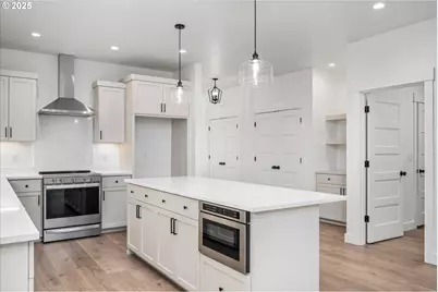 88116 Wymore Ln, Veneta, OR 97487 - Photo 3