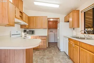 507 NE 99th St, Vancouver, WA 98665 - Photo 13