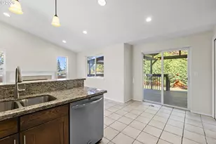 20003 Torrey Pines Ct, Oregon City, OR 97045 - Photo 11