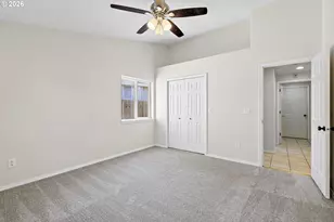 20003 Torrey Pines Ct, Oregon City, OR 97045 - Photo 15