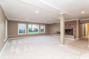 6805 NE Multnomah St, Portland, OR 97213 - Photo 29