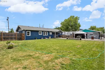 164 Hawthorne St, Sutherlin, OR 97479 - Photo 25
