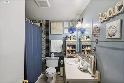 2220 Maine Ct, North Bend, OR 97459 - Photo 27