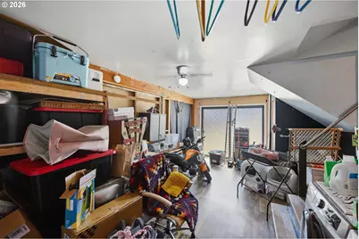2220 Maine Ct, North Bend, OR 97459 - Photo 35