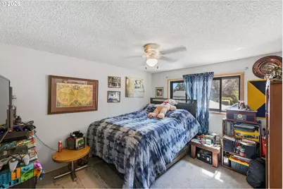 2220 Maine Ct, North Bend, OR 97459 - Photo 31