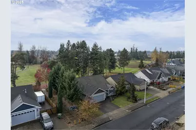 940 Hayes St, Mount Angel, OR 97362 - Photo 33