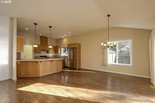 940 Hayes St, Mount Angel, OR 97362 - Photo 9