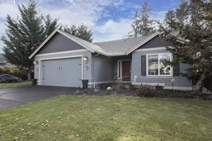 940 Hayes St, Mount Angel, OR 97362 - Photo 3