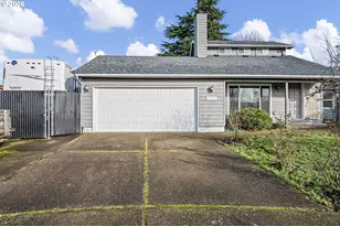 1132 T St, Springfield, OR 97477 - Photo 3