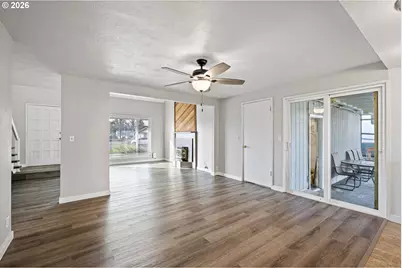 1132 T St, Springfield, OR 97477 - Photo 17