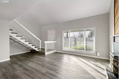 1132 T St, Springfield, OR 97477 - Photo 9