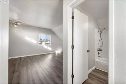 1132 T St, Springfield, OR 97477 - Photo 27