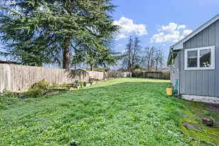 1132 T St, Springfield, OR 97477 - Photo 37