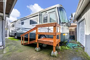 1132 T St, Springfield, OR 97477 - Photo 43