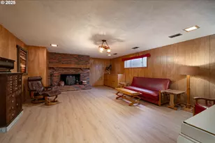 3375 Eagle Crest Rd NW, Salem, OR 97304 - Photo 25