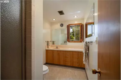 3375 Eagle Crest Rd NW, Salem, OR 97304 - Photo 29