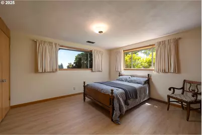 3375 Eagle Crest Rd NW, Salem, OR 97304 - Photo 27