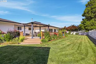 3562 SE Cedar St, Hillsboro, OR 97123 - Photo 37