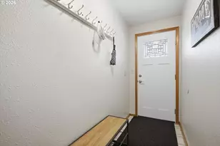 3562 SE Cedar St, Hillsboro, OR 97123 - Photo 19