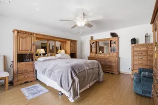 3562 SE Cedar St, Hillsboro, OR 97123 - Photo 23