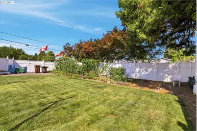 3562 SE Cedar St, Hillsboro, OR 97123 - Photo 39