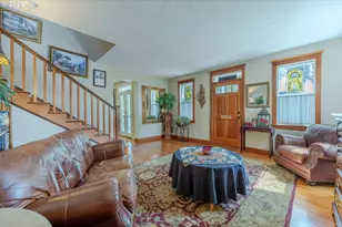 1221 Juniper St, Junction City, OR 97448 - Photo 11