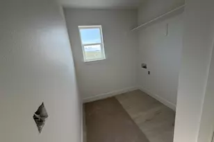 596 Arthur St, Umatilla, OR 97882 - Photo 33