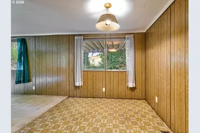22069 Erica Dr, Aurora, OR 97002 - Photo 3