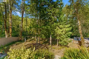 1947 SE Meadow Ct, Gresham, OR 97080 - Photo 27