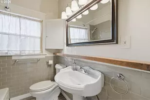 7619 SE Insley St, Portland, OR 97206 - Photo 7