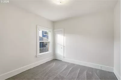 7619 SE Insley St, Portland, OR 97206 - Photo 9