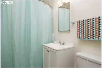 1800 SE Stark St SE, Portland, OR 97214 - Photo 9