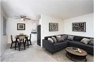 1800 SE Stark St SE, Portland, OR 97214 - Photo 11