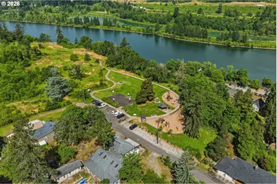 715 S McLoughlin Blvd, Oregon City, OR 97045 - Photo 21