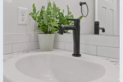 1455 SE Marine Ave, Lincoln City, OR 97367 - Photo 29