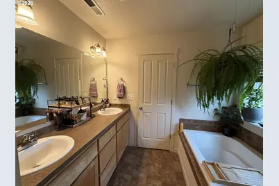 7701 NE 54th Ave, Vancouver, WA 98661 - Photo 13