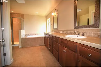 6398 SE Gettman Ter, Hillsboro, OR 97123 - Photo 25