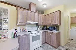 93295 Territorial Hwy, Junction City, OR 97448 - Photo 15