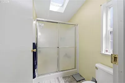 93295 Territorial Hwy #12, Junction City, OR 97448 - Photo 21